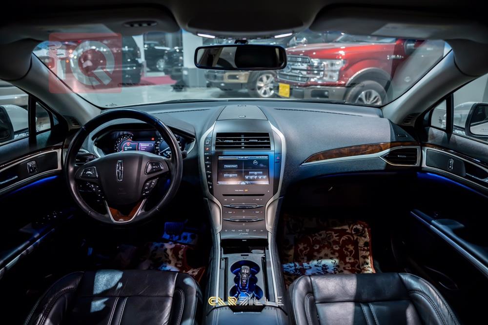لینکۆڵن MKZ